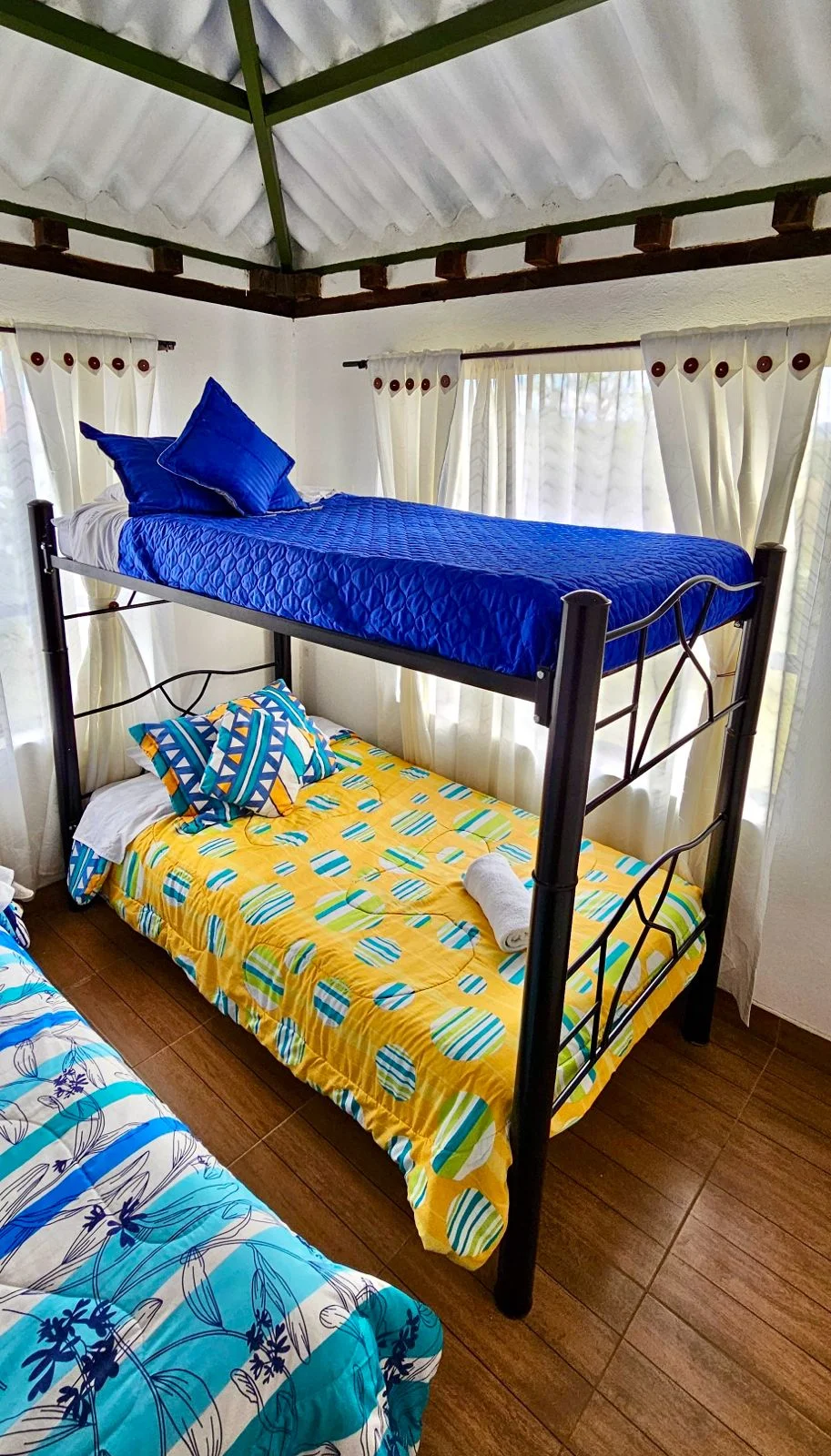 habitacion Amarela